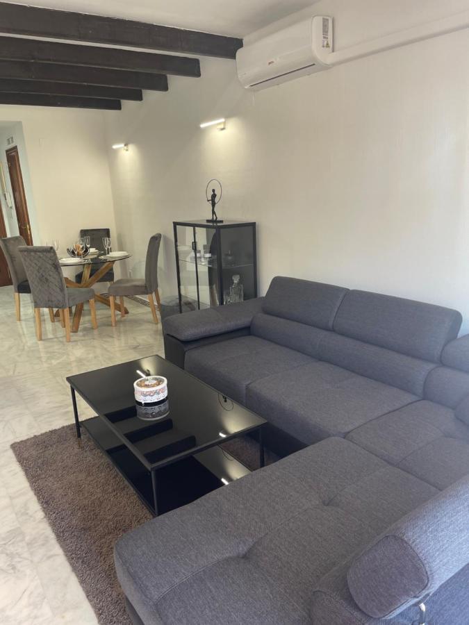 Beach Apartament In Торевиеха Екстериор снимка
